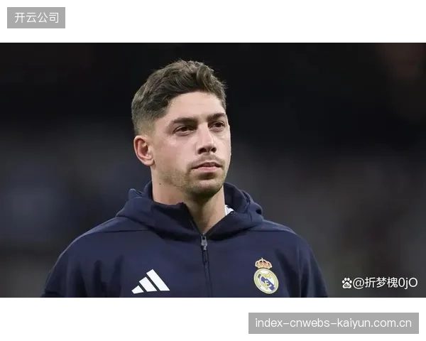 巴尔韦德将率领乌拉圭挑战西班牙,德拉富恩特的中场传控体系面临考验。 巴尔韦德将率领乌拉圭挑战西班牙,德拉富恩特的中场传控体系面临考验。